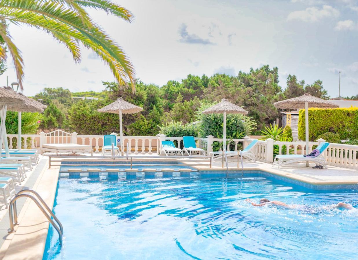 Roquetes Rooms - Formentera Break Es Pujols Exterior foto